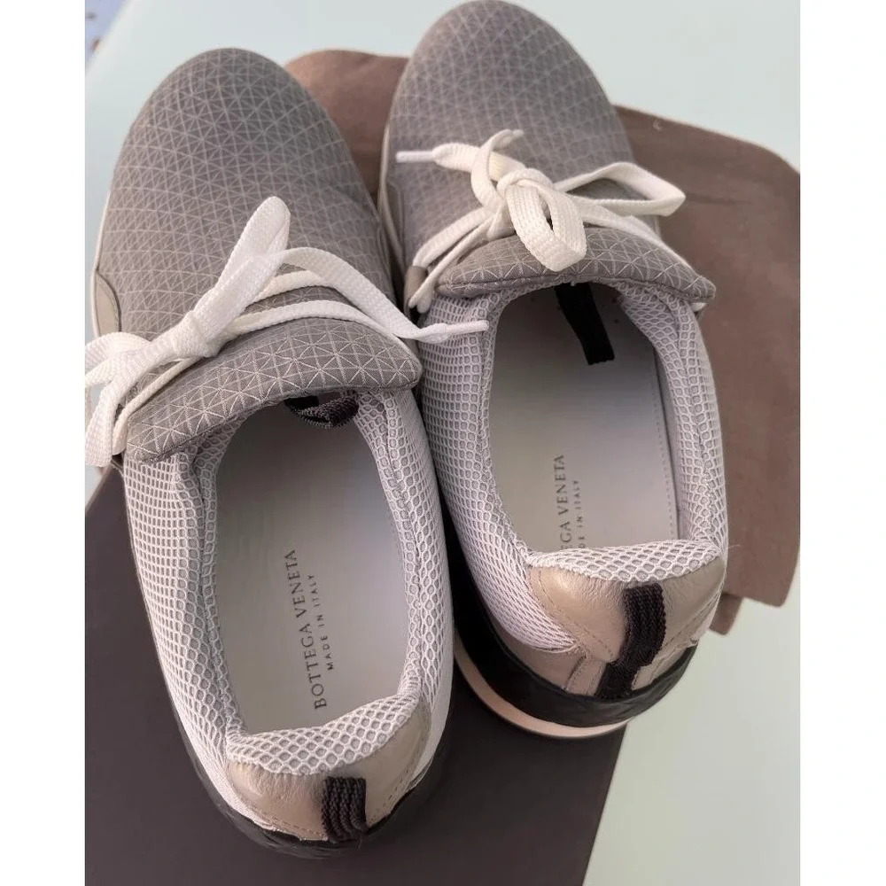 Bottega Veneta Gray Nylon & Leather‎ Men's Sneaker Shoe, Eur 39.5 (Model 548353)